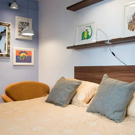 Apartment Artsy Studio-cismigiu Park